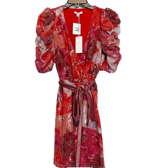 BTFL- Life Calina All Over Floral Sequin Puffed Sleeve Mini Dress Size M - Picture 2 of 11